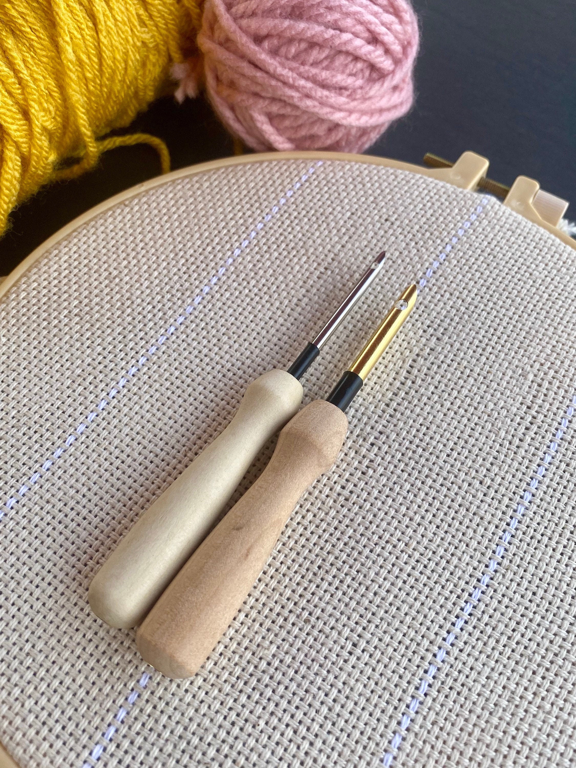 Punch Needle Embroidery Tool Set, Beginner Rug Hooking Set, Wood Handles  Large and Small Needles