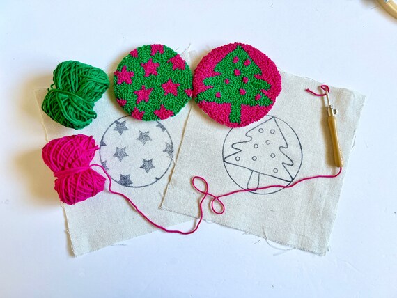 Punch Needle Coaster Kit, 2PC Christmas Holiday DIY Mug Rug Craft Gift Set, Adult Craft Kit Cute Ornament, Handmade Bauble
