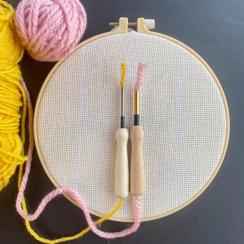 Punch Needle Embroidery Tool Set, Beginner Rug Hooking Set, Wood Handles Large and Small Needles