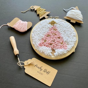 Christmas Punch Needle Embroidery Gift Kit, Pink Tree Wall Art Rug Hooking Set immagine 6