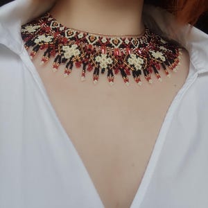 Ukrainian beaded necklace – ethnic necklace in folk style