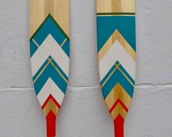 Hand Painted Oar Chevron Design; Home Decor Ideas