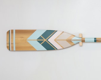 Hand Painted Oar Chevron Design; Home Decor Ideas