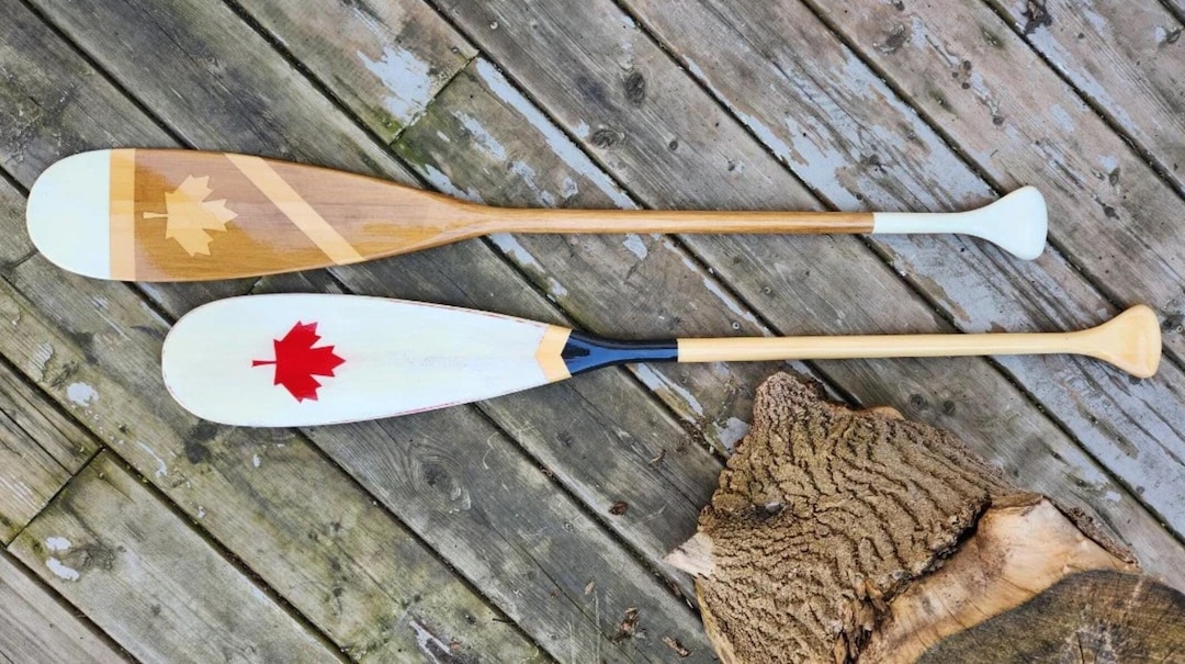 Maple Leaf Painted Paddle - Canadian Cottage Decor, Wall Art - Etsy