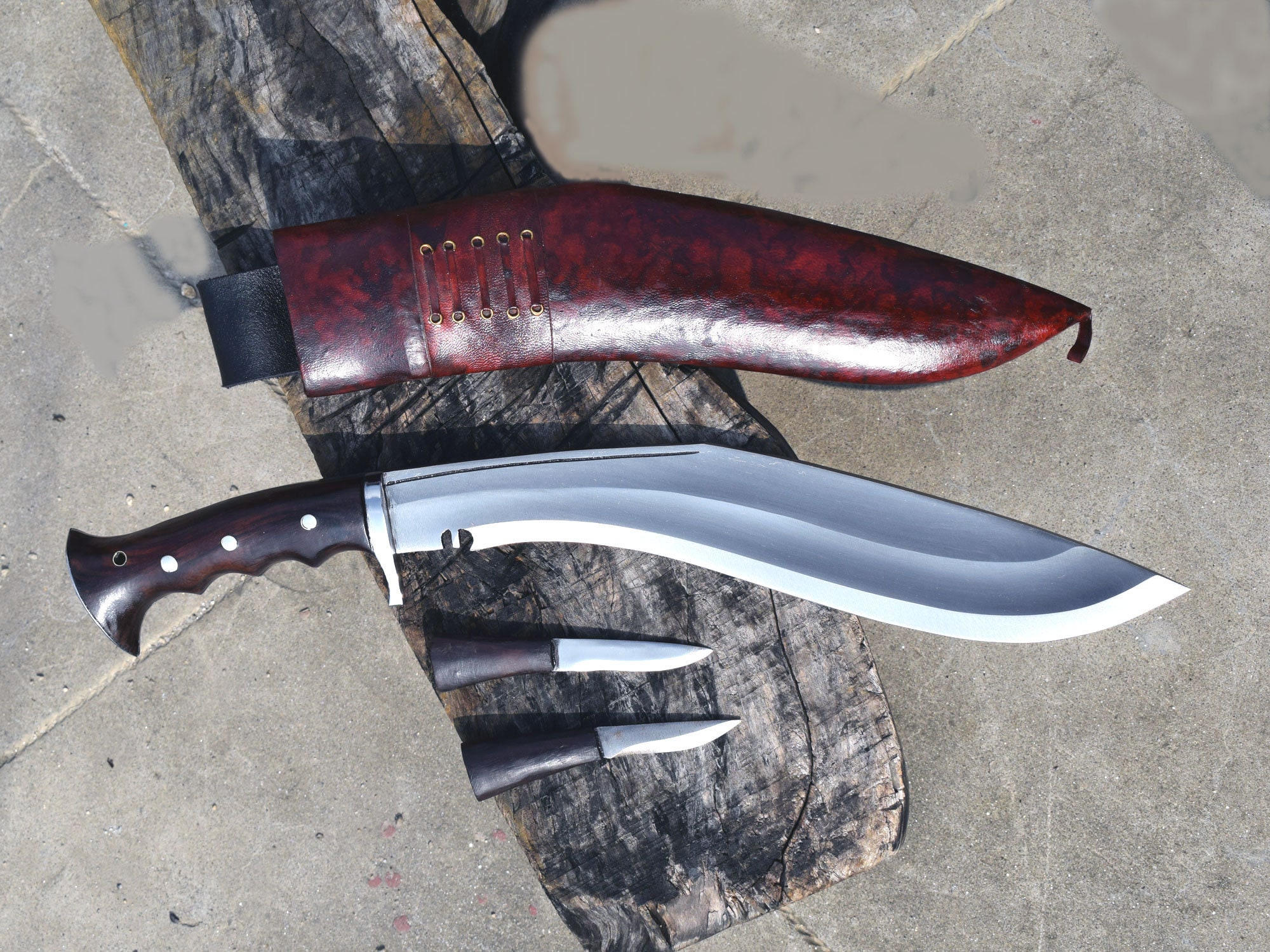 Royal Panawala Traditional Gurkha Khukuri - 16 Inch Handmade Rose Wood Handle With Leather Scabbard