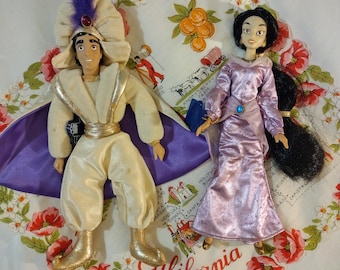 Vintage Aladdin and Jasmine Dolls Disney Toys