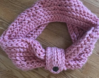 Pink Single loop chunky scarf