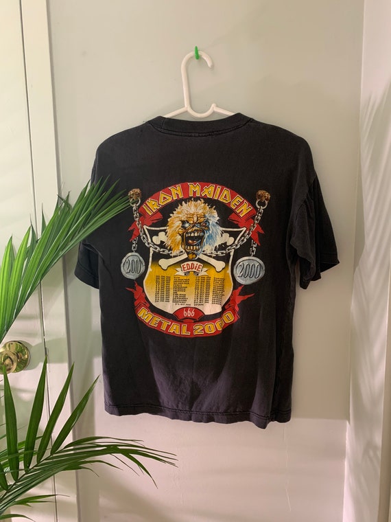 Vintage 2000s Iron Maiden tee M - image 2