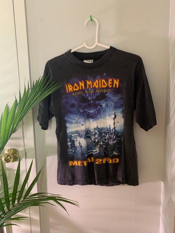 Vintage 2000s Iron Maiden tee M - image 1