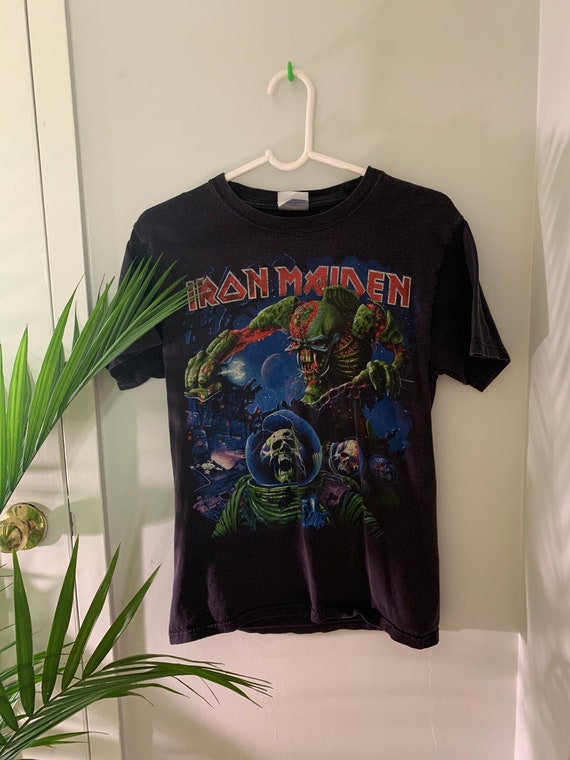 Vintage 2000s Iron Maiden tee S