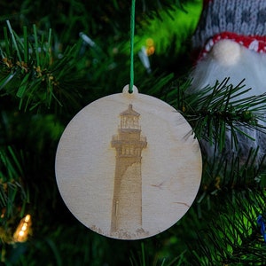 Adorno de madera del faro de la playa de Currituck