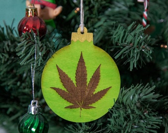 Adorno de árbol de Navidad de madera de hoja de maceta