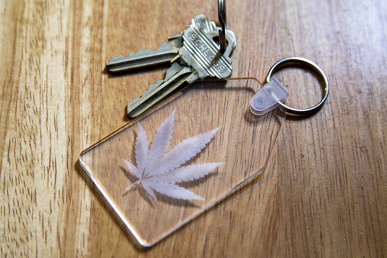 Cannabis Marijuana Leaf Plastic Key Chain Pot Leaf