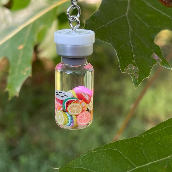 Medical vial pendant