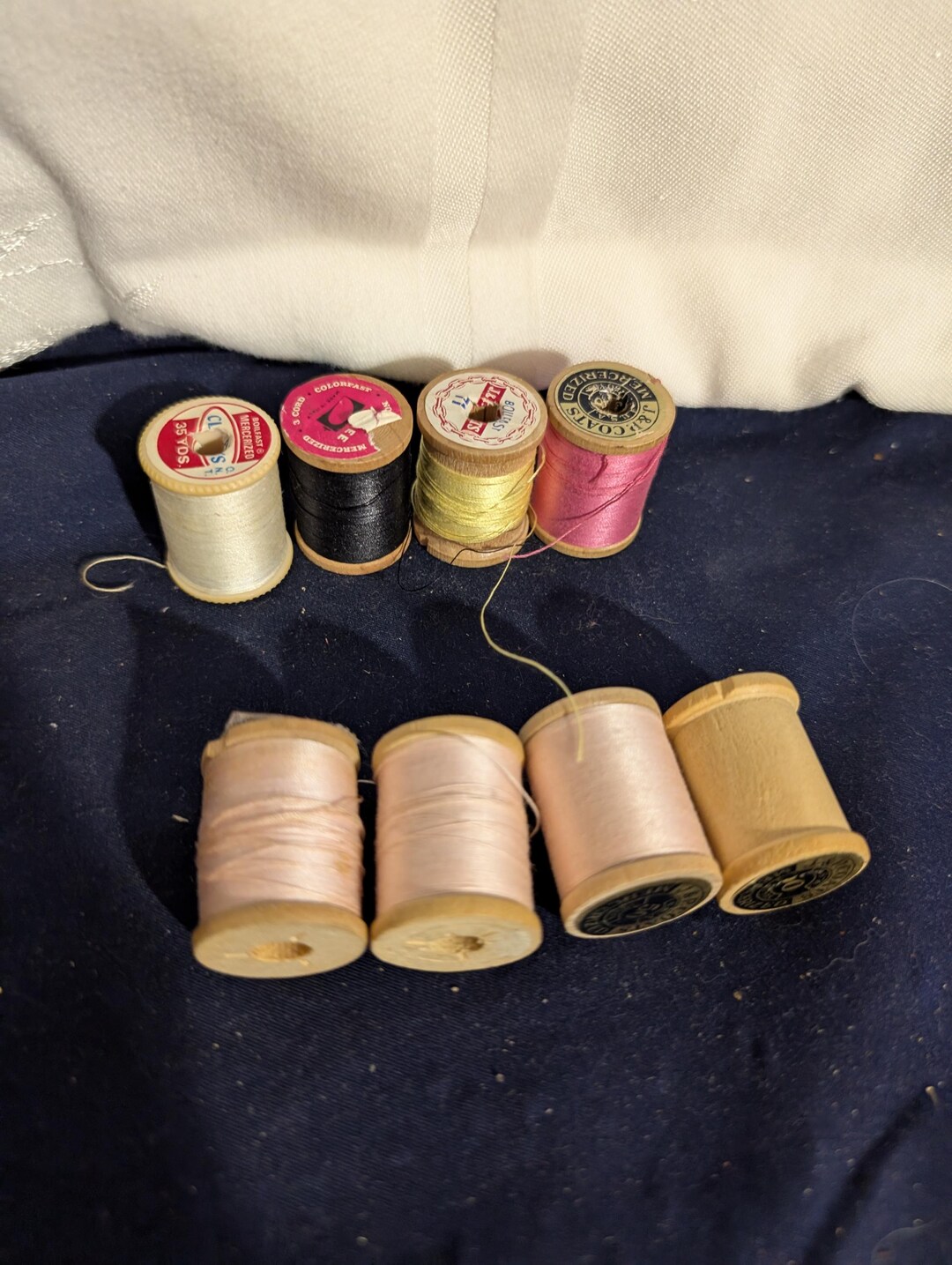 Small Wooden Spools of Thread - Etsy