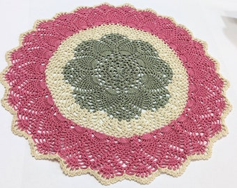 Round Pineapple Doily Green Cream Dk Pink Pineapple