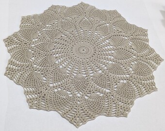 Round Pineapple Doily Dark Ecru