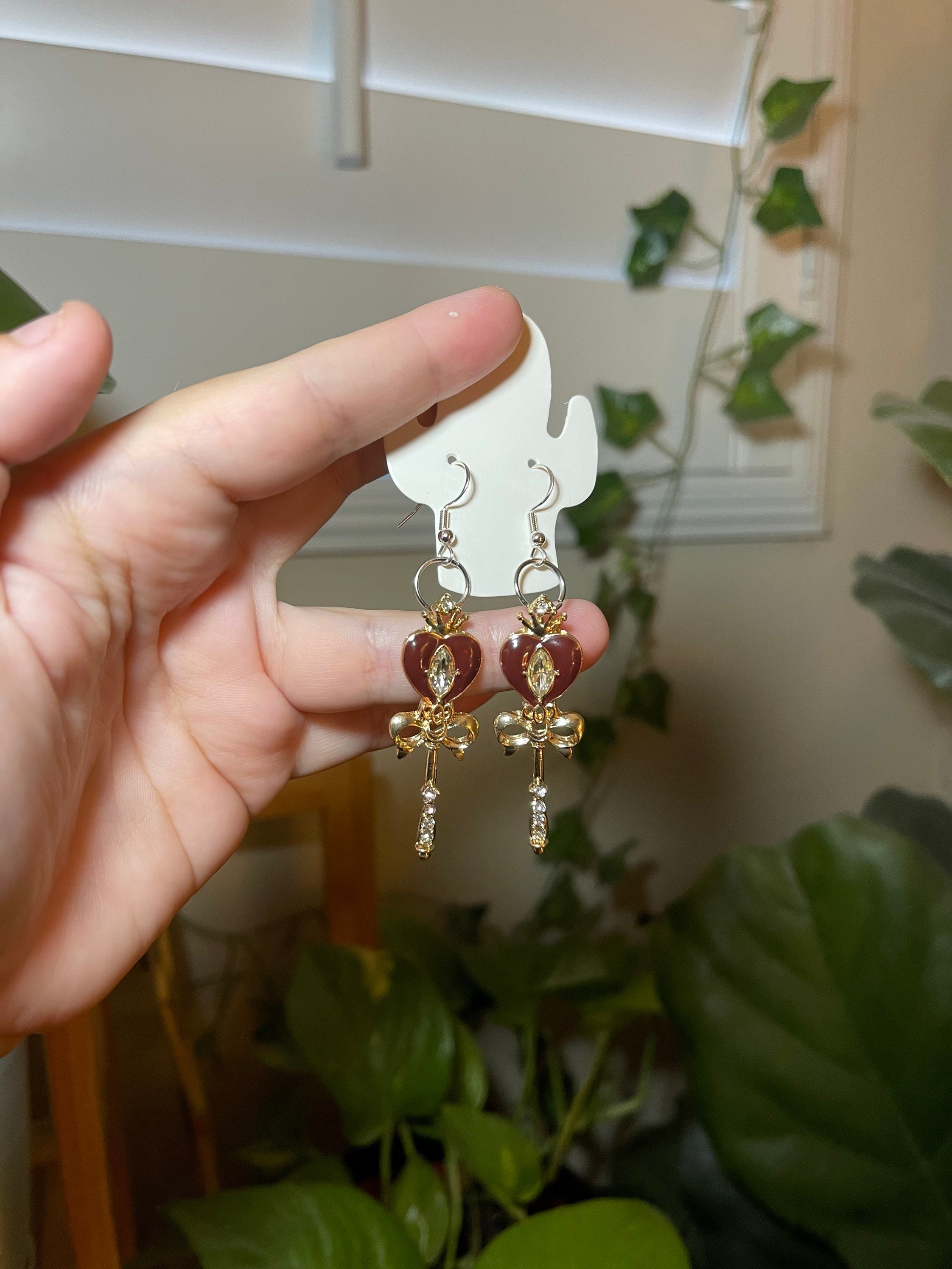 Spiral Heart Moon Rod Earrings