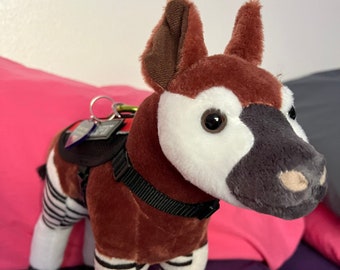 Jouet cadeau personnalisé en peluche okapi de soutien émotionnel