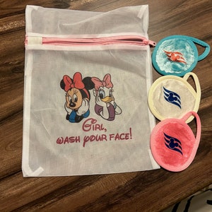 Mini laundry bag for Make-up remover cloths, Minnie Daisy, perfect for Disney cruise, fish extender gift, Eco-friendly reusable