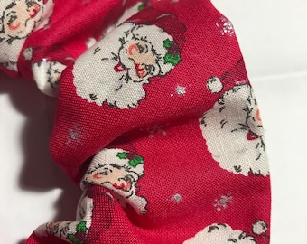 Handmade Hair Scrunchie 100% Cotton Christmas Santa Heads on red  print bobble