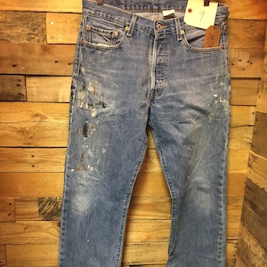 Broken-In Vintage Button Fly Levi 501&#39;s size 33 X 32 (stock #9)