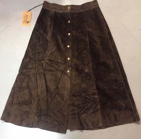 1970’s Vintage Dark Brown Suede Snap Button Skirt… - image 1