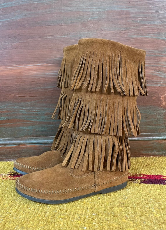 minnetonka ladies boots