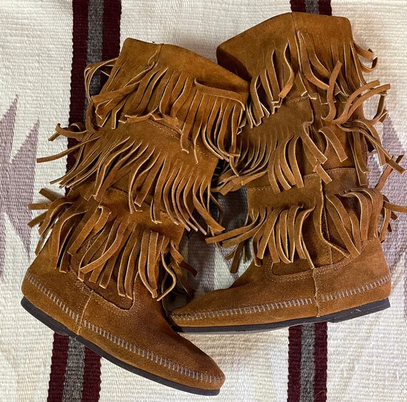 minnetonka ladies boots