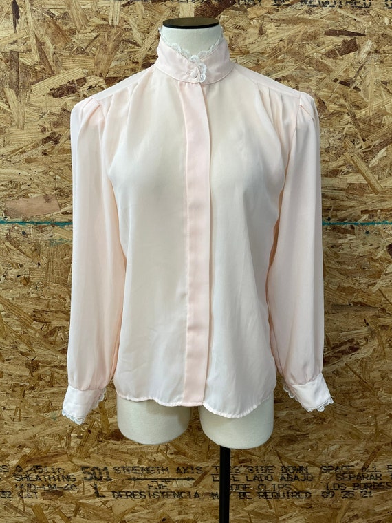 1980’s / 1970’s Peachy Pink Sheer Lace trimmed Bl… - image 1