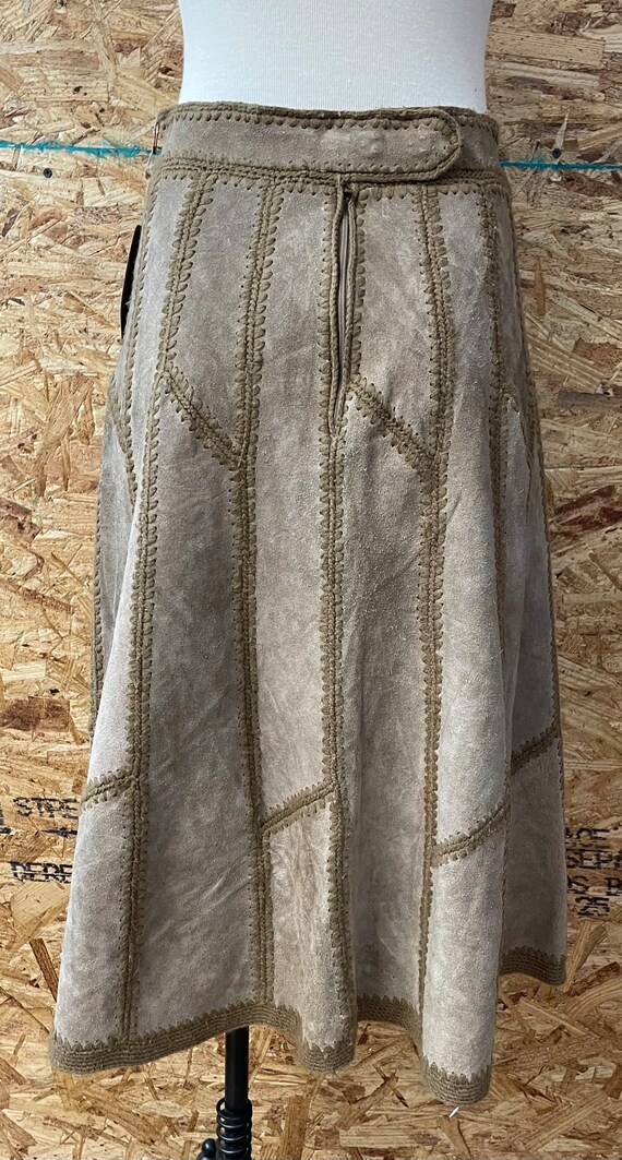 1970’s Vintage Camel Suede & Knit Full Skirt size… - image 2