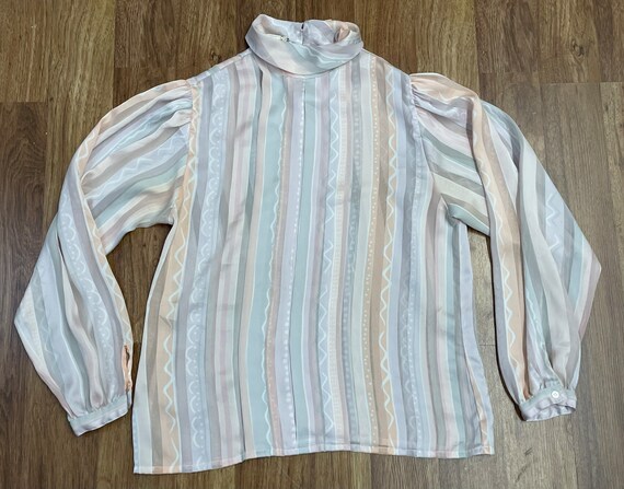 1980’s / 1970’s Pastel Striped Relaxed Fit Silky … - image 7