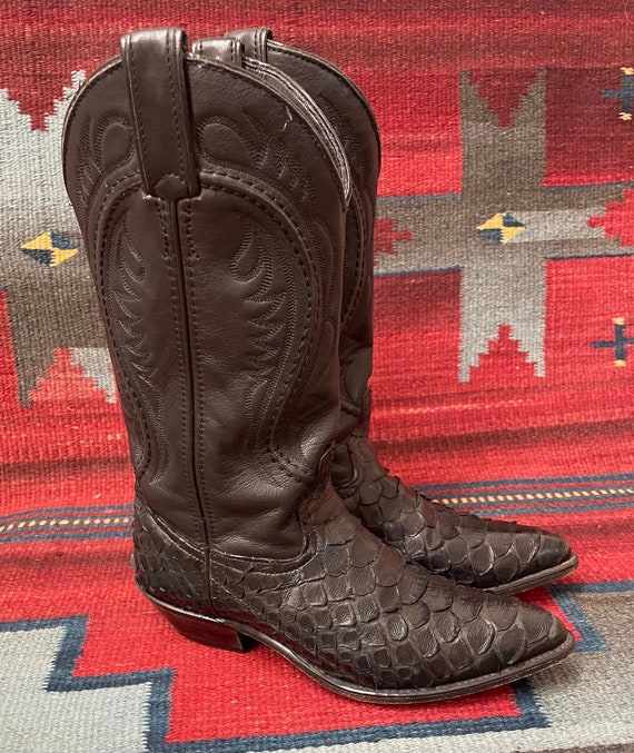 Ladies black leather boots size cheap 6