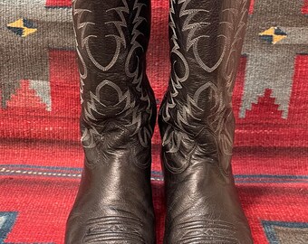 Nocona Mens Size 11 Black Classic Outdoor Leather Western Cowboy Pull On Boots 460fccf6210c0b58b4f68a418902ca  main image 3