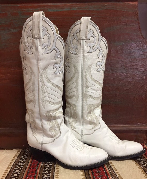 1980s Ladies Vintage White Tony Lama Leather Cowbo