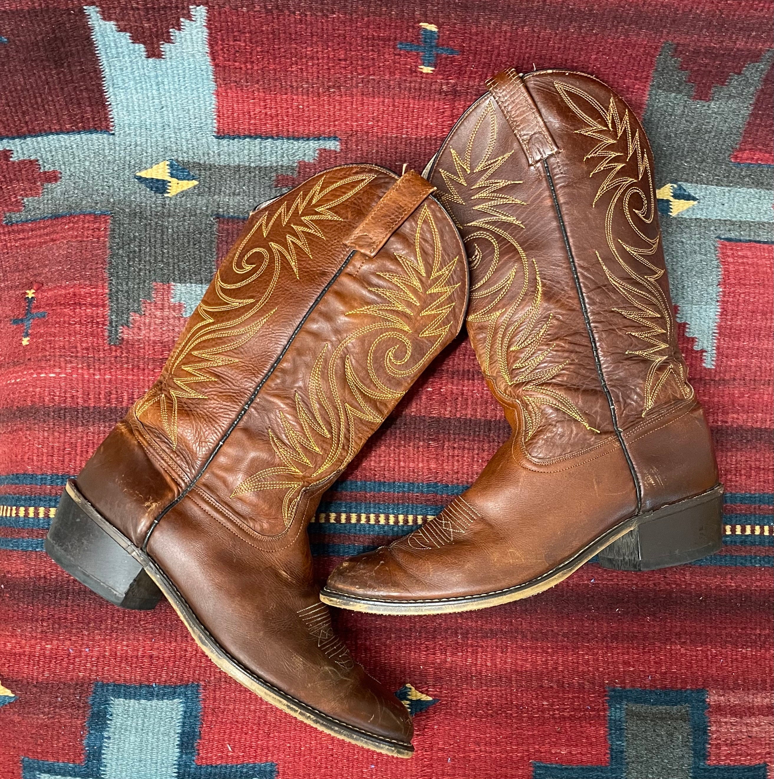 1970's Men's Vintage Broken-in & Distressed Brown Leather