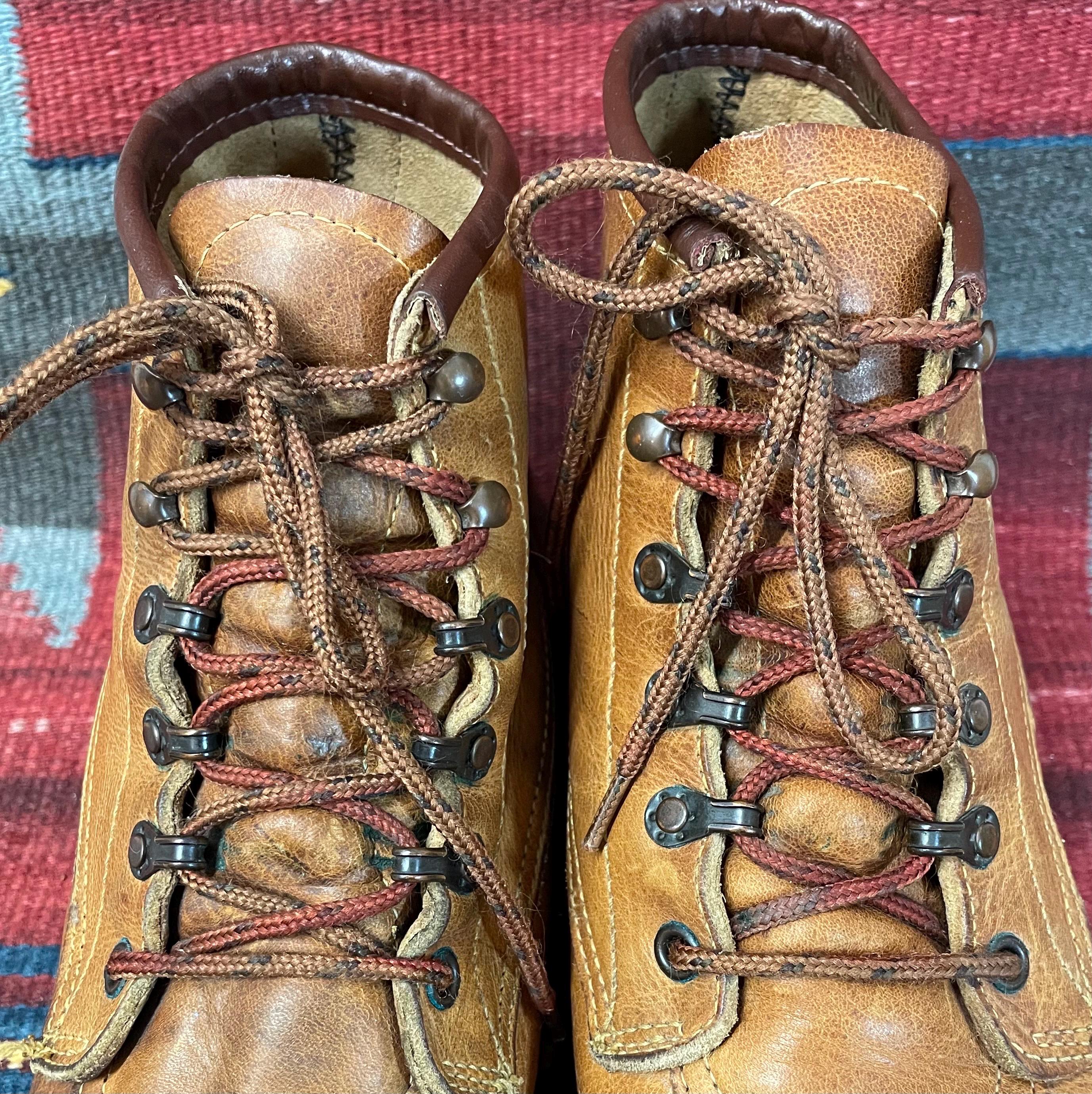 1990's Men's Distressed & Broken-in Vintage RED WING Chunky