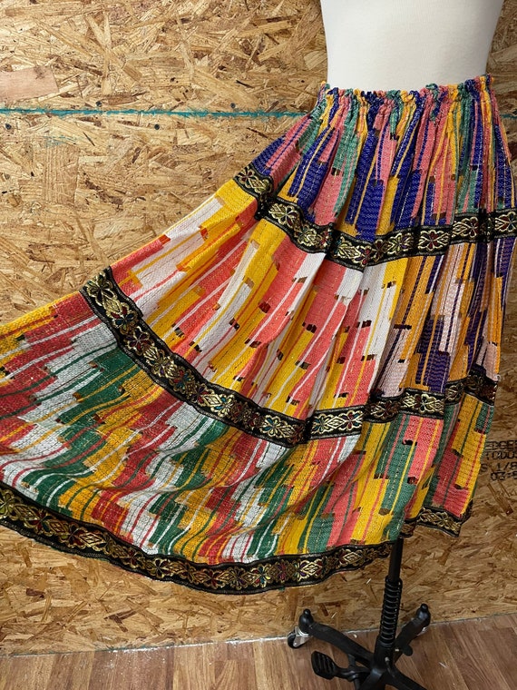 What Is Eclectic Fashion Style Explained - The Chic Tribe