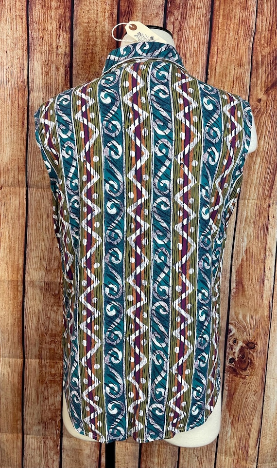 1980’s/ 1990’s  Button-Down patterned Sleeveless … - image 6