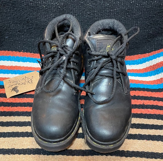 Vintage Dr. Martens Made in England Lace Up Booti… - image 4