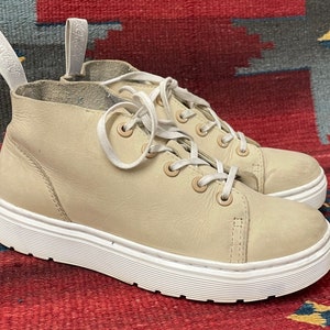 Broken-in Dirty Dr. Martens Chunky Sole Sueded Leather Booties US Ladies size 6