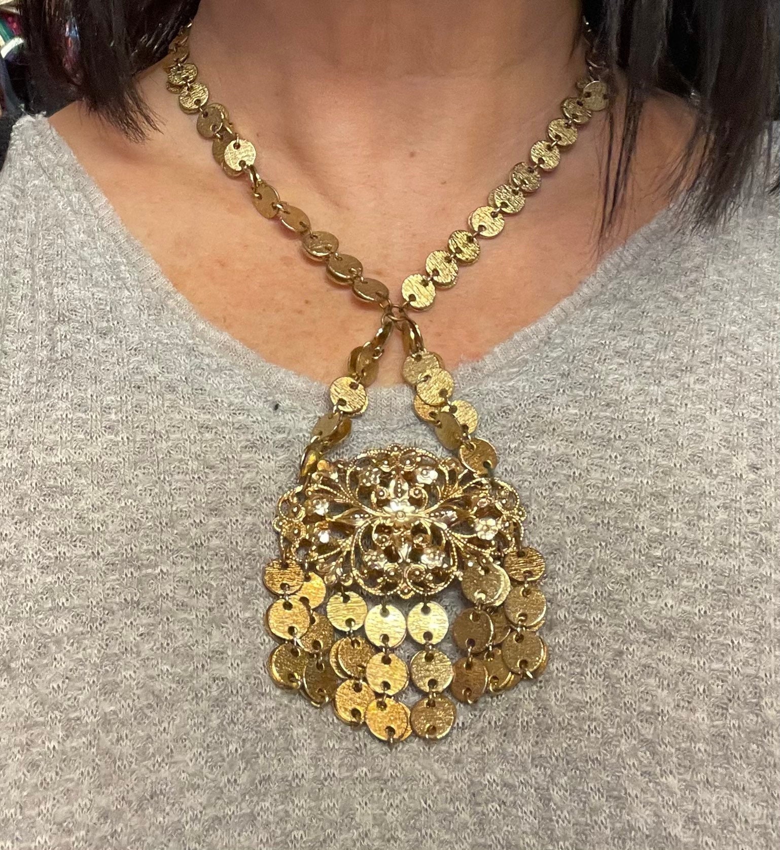 Cc earrings Chanel Gold in Metal - 21449868