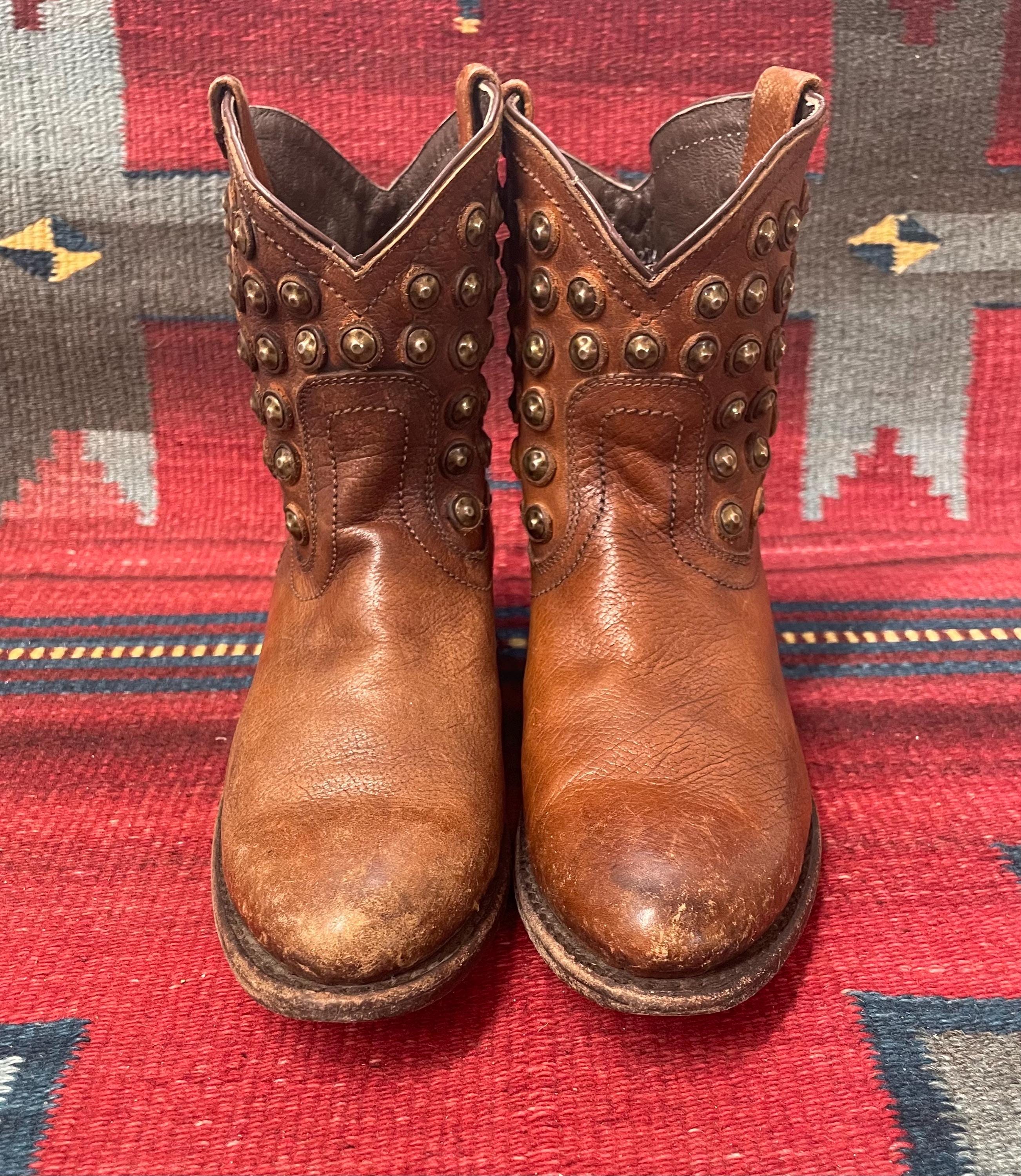 Vintage Frye Antique Bronze Studded Brown Leather Western Cowgirl