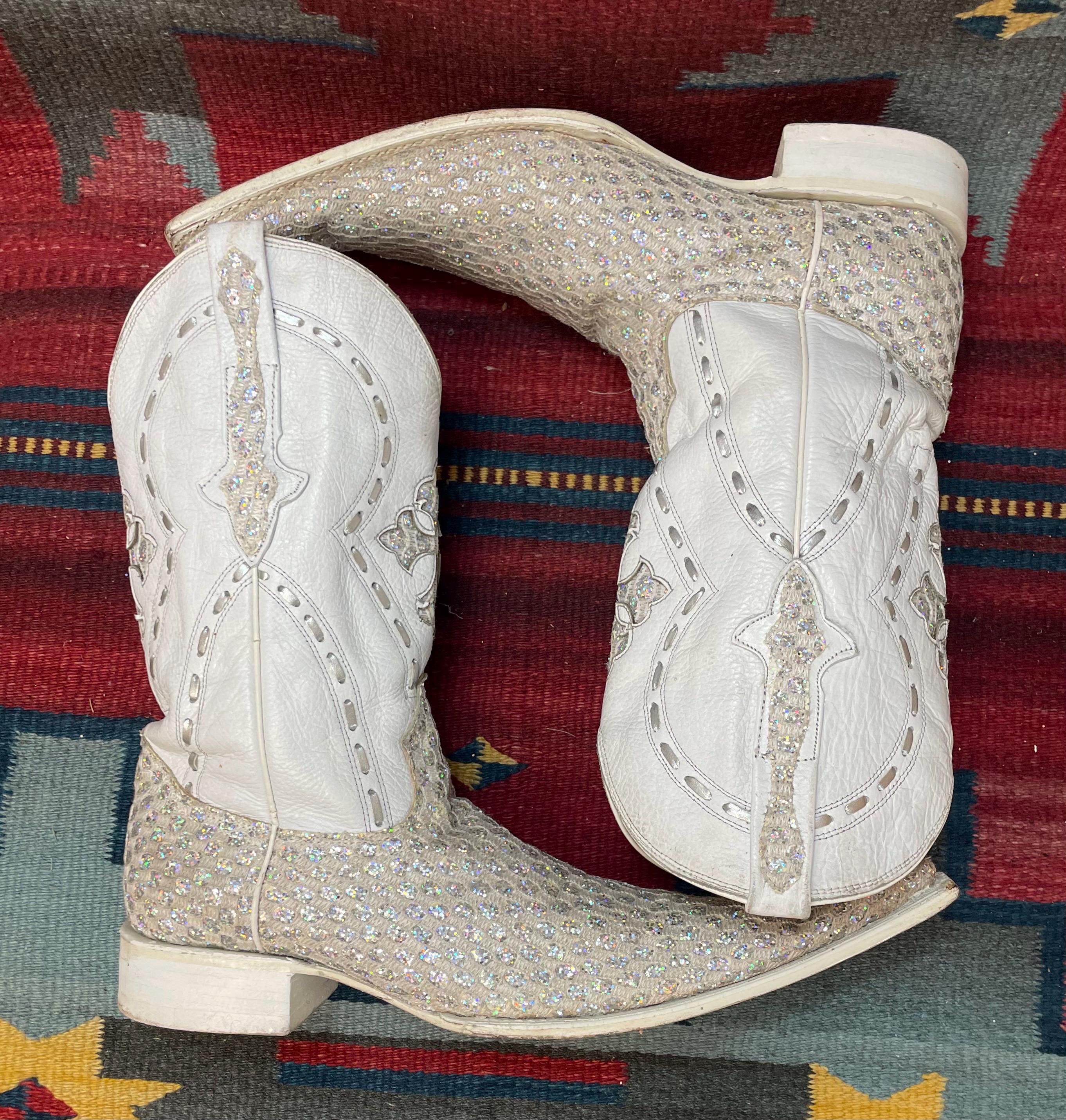 El General Cowboy Boots‎ Ivory Leather Embroidered Horn Back Leather Mens Size 6 Vintage El General White Leather Sparkle Tribal Guarachero  main image 2
