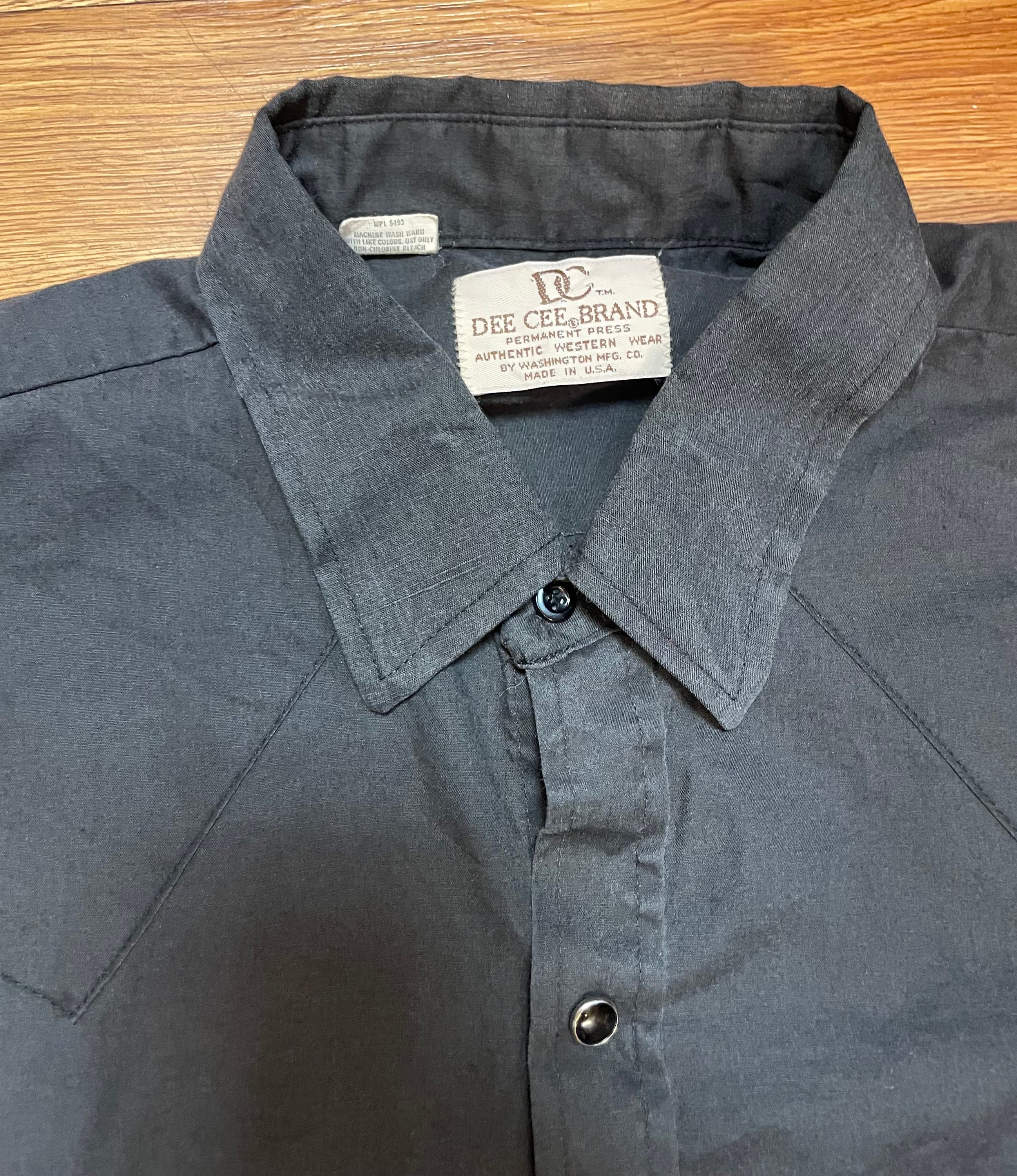 Vintage Dee Cee Western Wear Faded Black Pearl Snap Button Thin