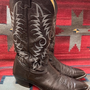 Men&#39;s Vintage Nocona Broken-in Black Leather Cowboy Western Boots size 11 EE  Made in USA