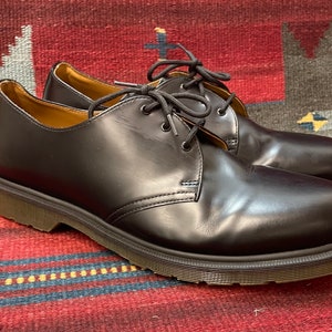Dr. Martens Classic Smooth Black Leather Oxfords UK Mens size 13 / US MENS 14