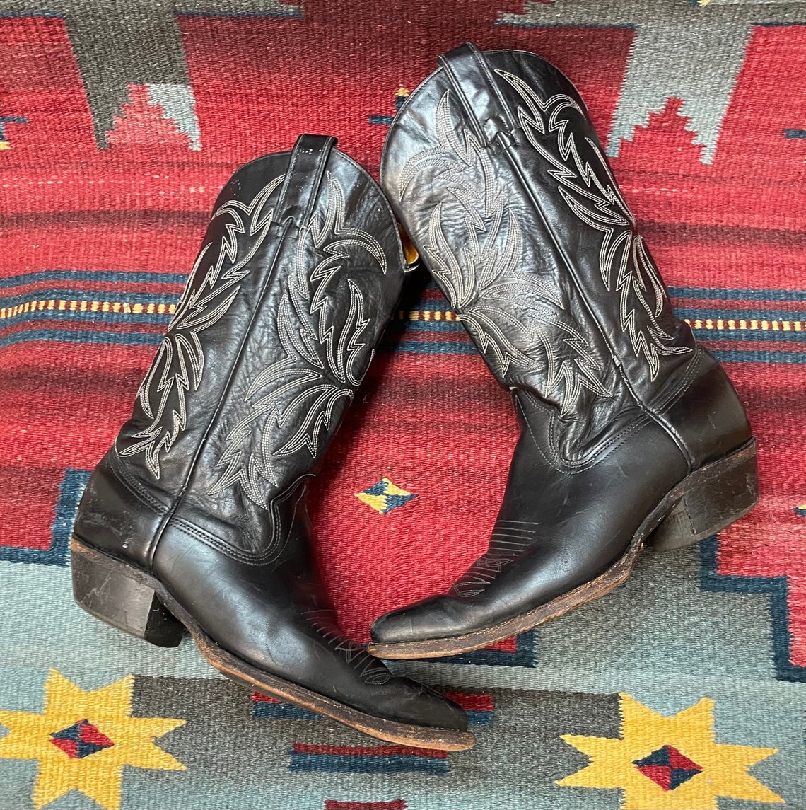 Vintage Imperial Boot Co. Black leather Western Cowboy Boots Mens size 9 Made In USA, foto 1 di 5