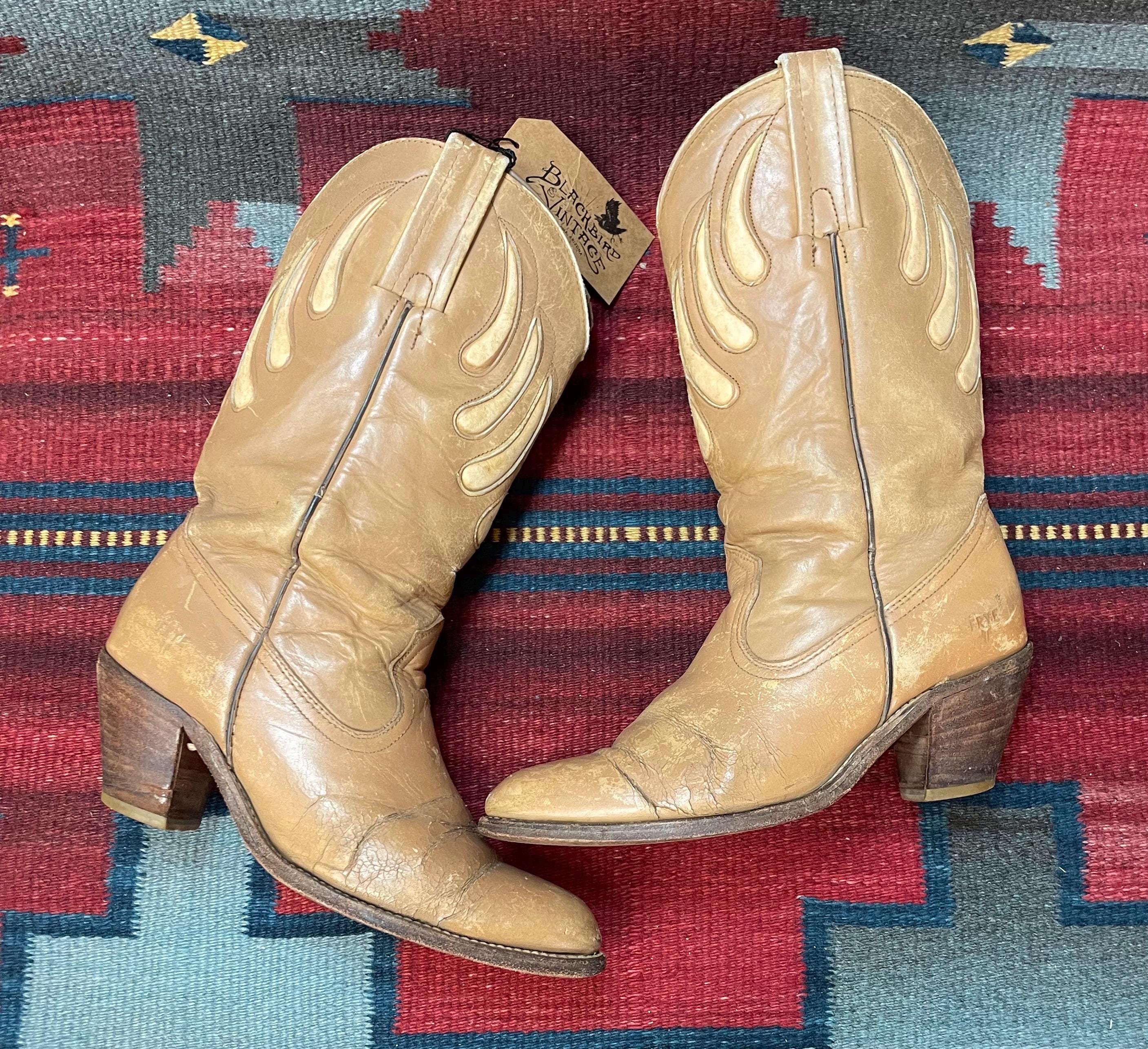 VTG Frye 2308 Western Cowboy Boots Beige Cream Tan Size 10 B Made In USA 80s 70s Vintage Frye Natural Stacked Heel Cowboy Boot - 1980 main image 3