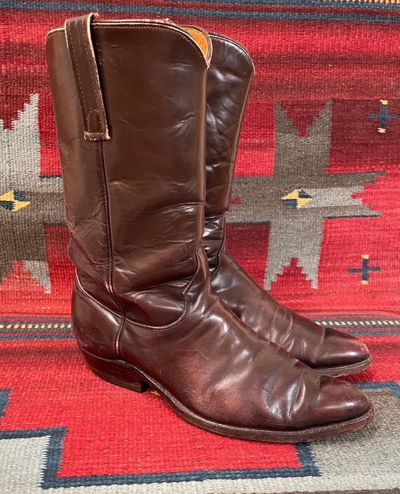Plain cowboy boots 2025